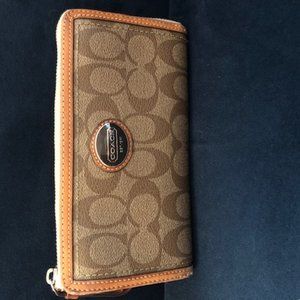 Coach Signature Wallet